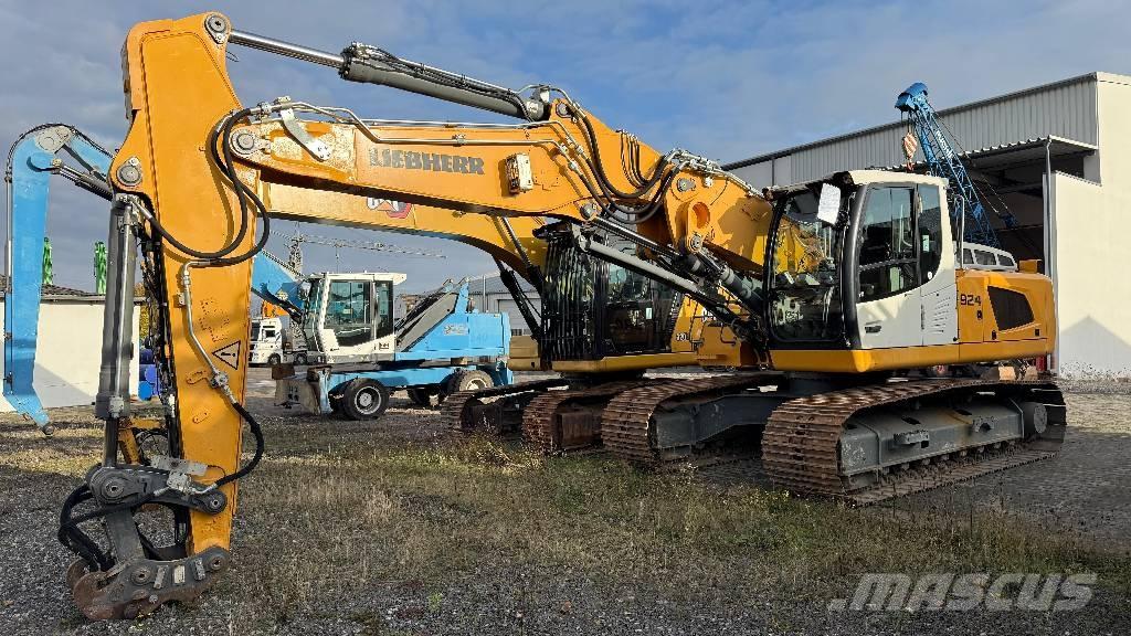 Liebherr R924 SLC Rupsgraafmachines