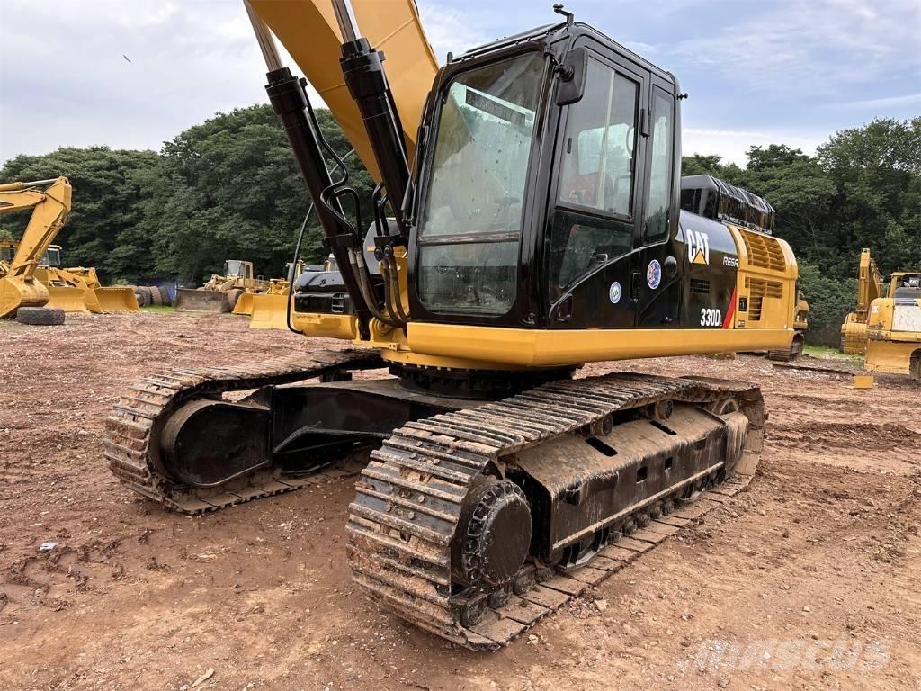CAT 330 D Rupsgraafmachines