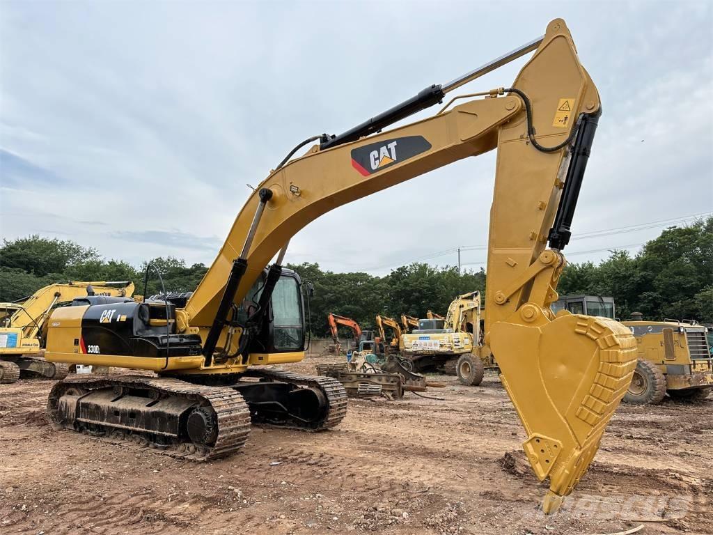 CAT 330 D Rupsgraafmachines
