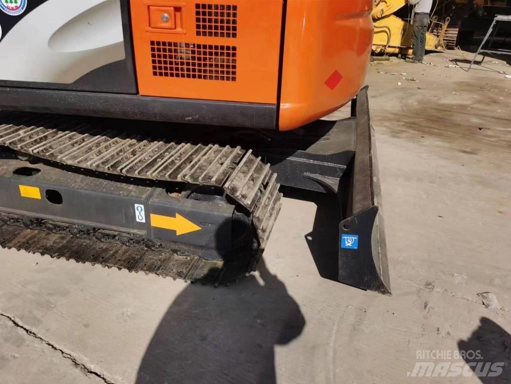 Hitachi ZX 70 Minigraafmachines < 7t