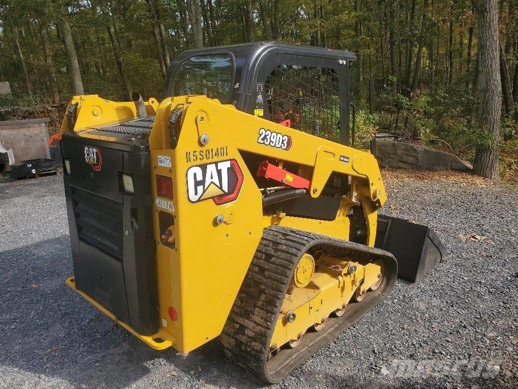 CAT 239 D Schrankladers