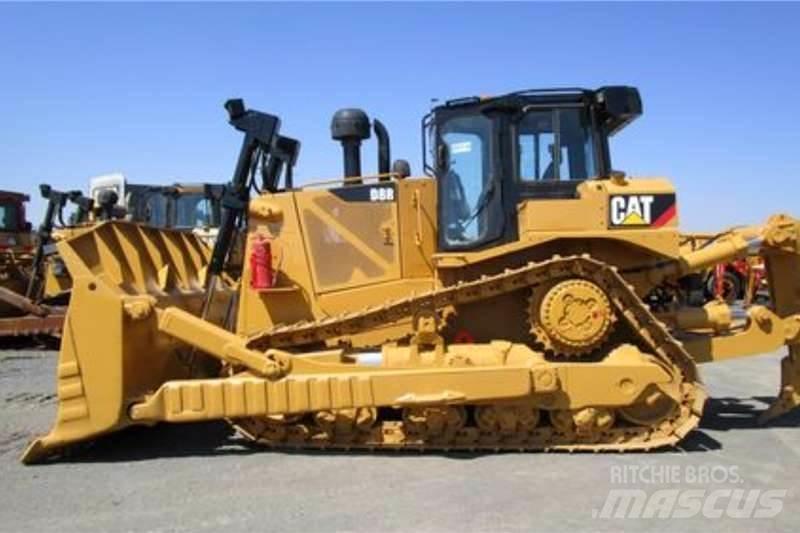 CAT D8R Rupsdozers
