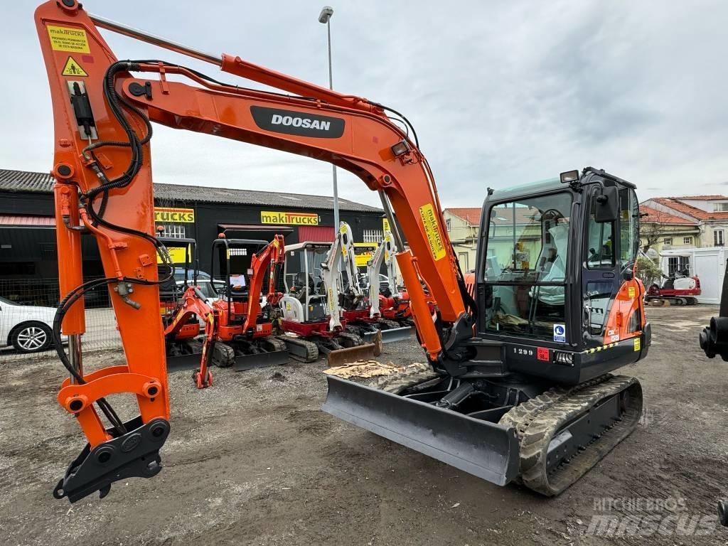 Doosan DX 55 Minigraafmachines < 7t