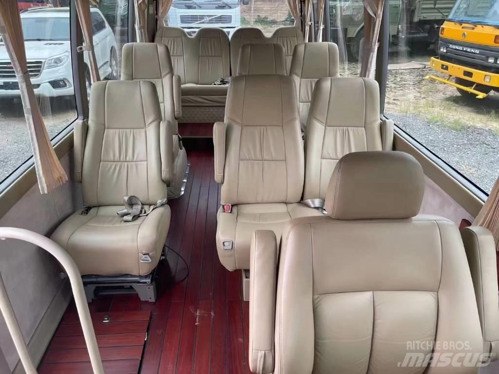 Toyota Coaster Bus Minibussen