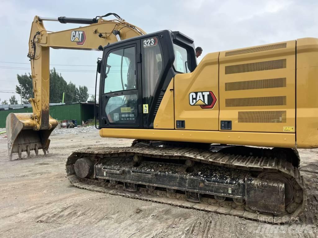 CAT 323 GC Rupsgraafmachines