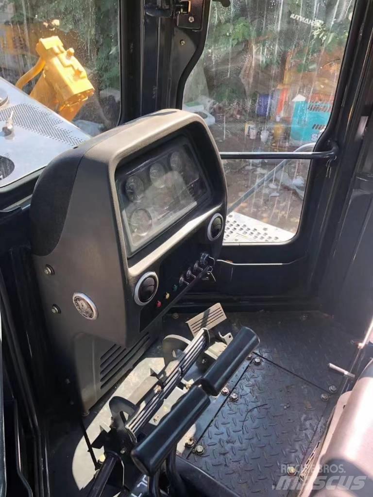 Shantui SD 22 Rupsdozers