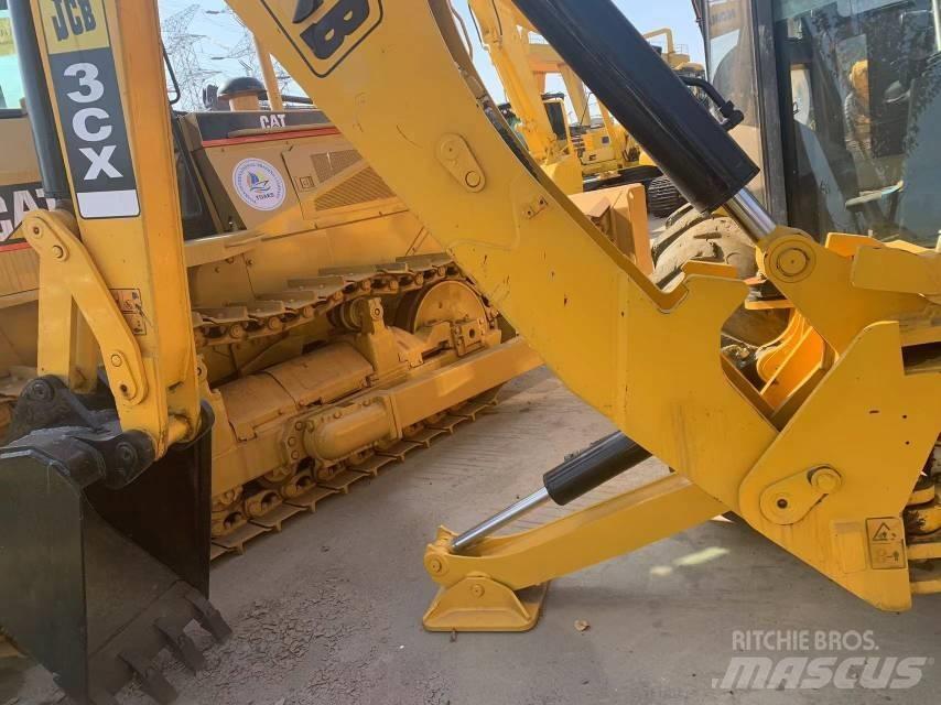 JCB 3 CX Wielladers
