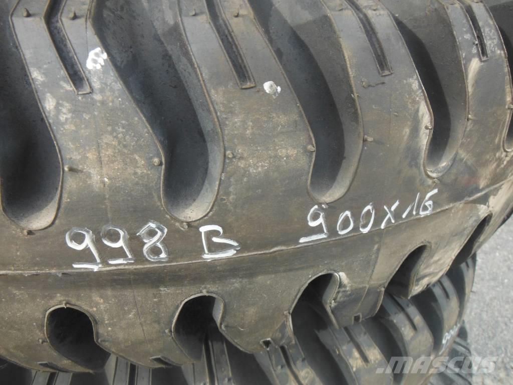  ADDO INDIA 900X16 Banden, wielen en velgen