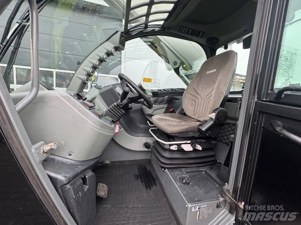 CLAAS Scorpion 7055 Verreikers