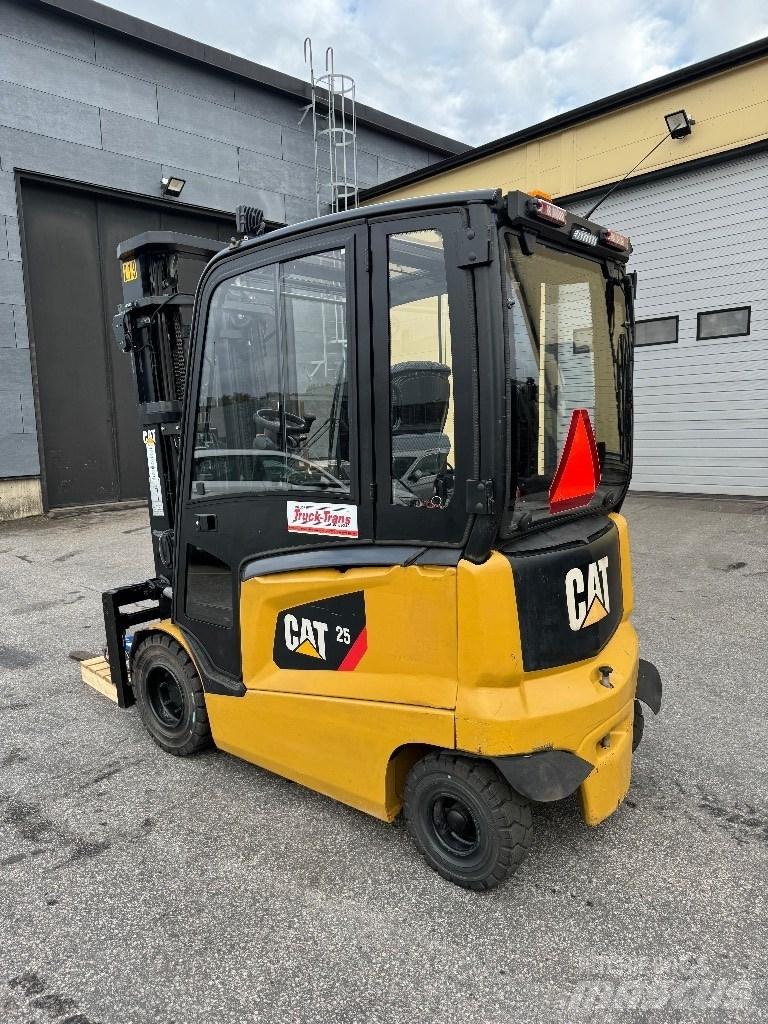 CAT EP25CN Elektrische heftrucks