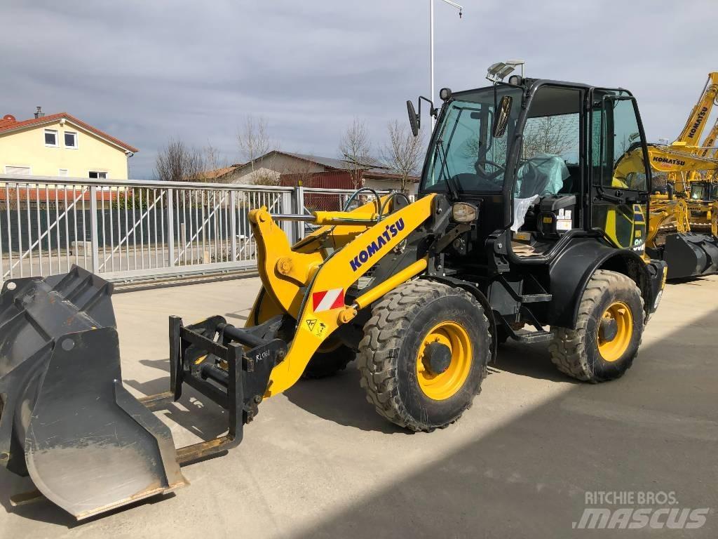 Komatsu WA80M-8 Miniladers
