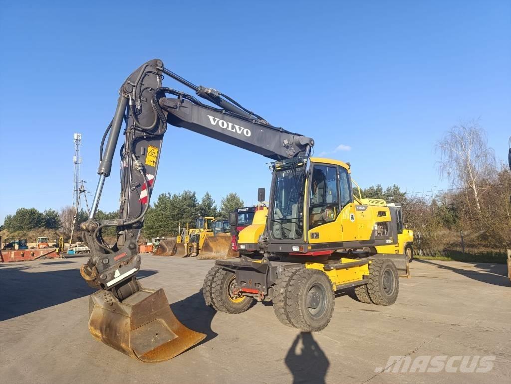 Volvo EW 210 D Wielgraafmachines