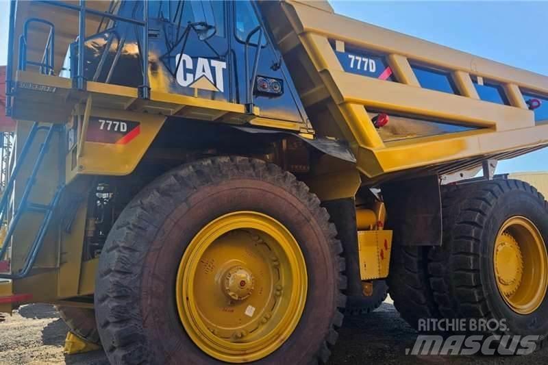 CAT 777D Anders