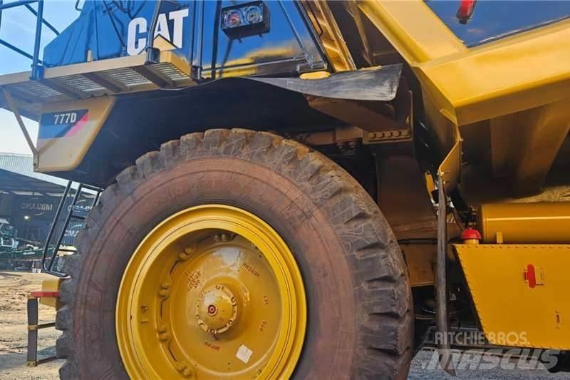 CAT 777D Anders