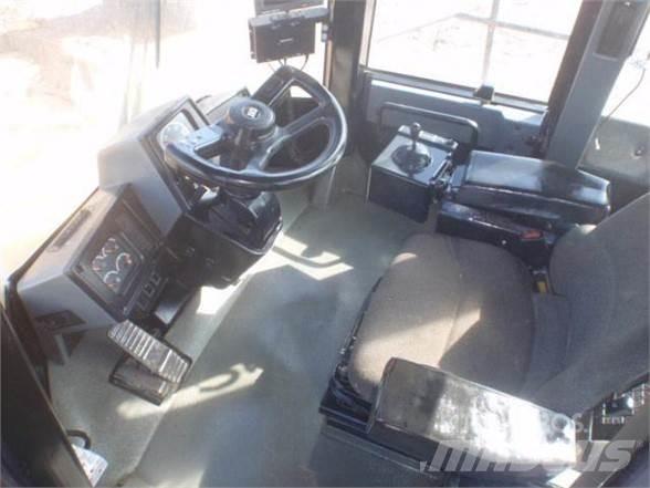 CAT 826G Afvalpersen