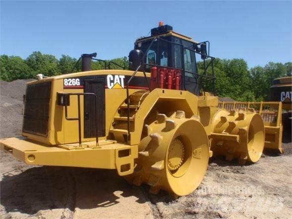 CAT 826G Afvalpersen