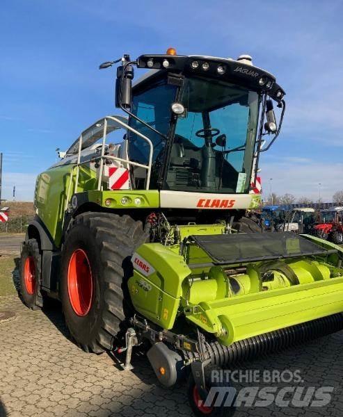 CLAAS JAGUAR 970 Zelfrijdende veldhakselaars