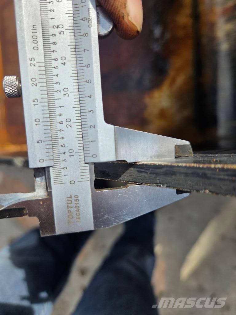 JLG 2450 / 2400 Voorladeraccessoires