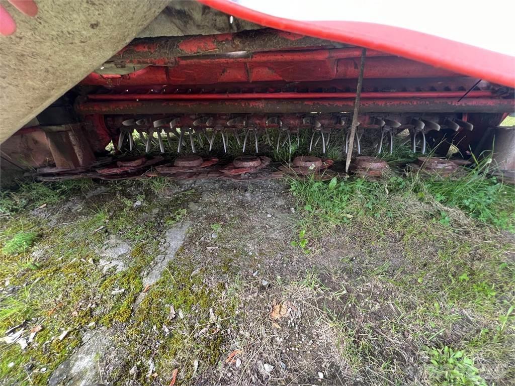 Kuhn FC 883-FF Maaikneuzers