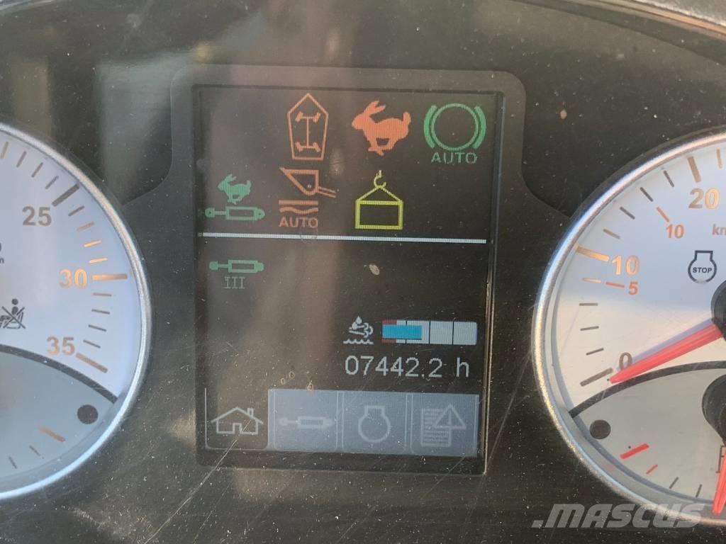 CLAAS Scorpion 732 Verreikers voor landbouw