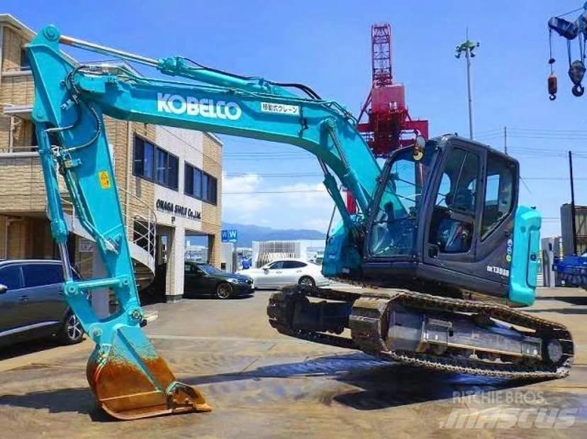 Kobelco SK 135 Midigraafmachines 7t - 12t