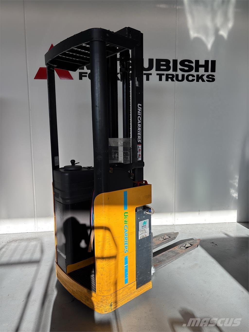 Atlet A160 Zelfrijdende stapelaars