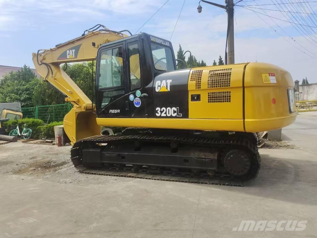 CAT 320 Rupsgraafmachines