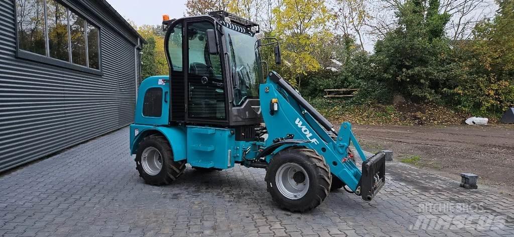 Wolf R906 Wielladers