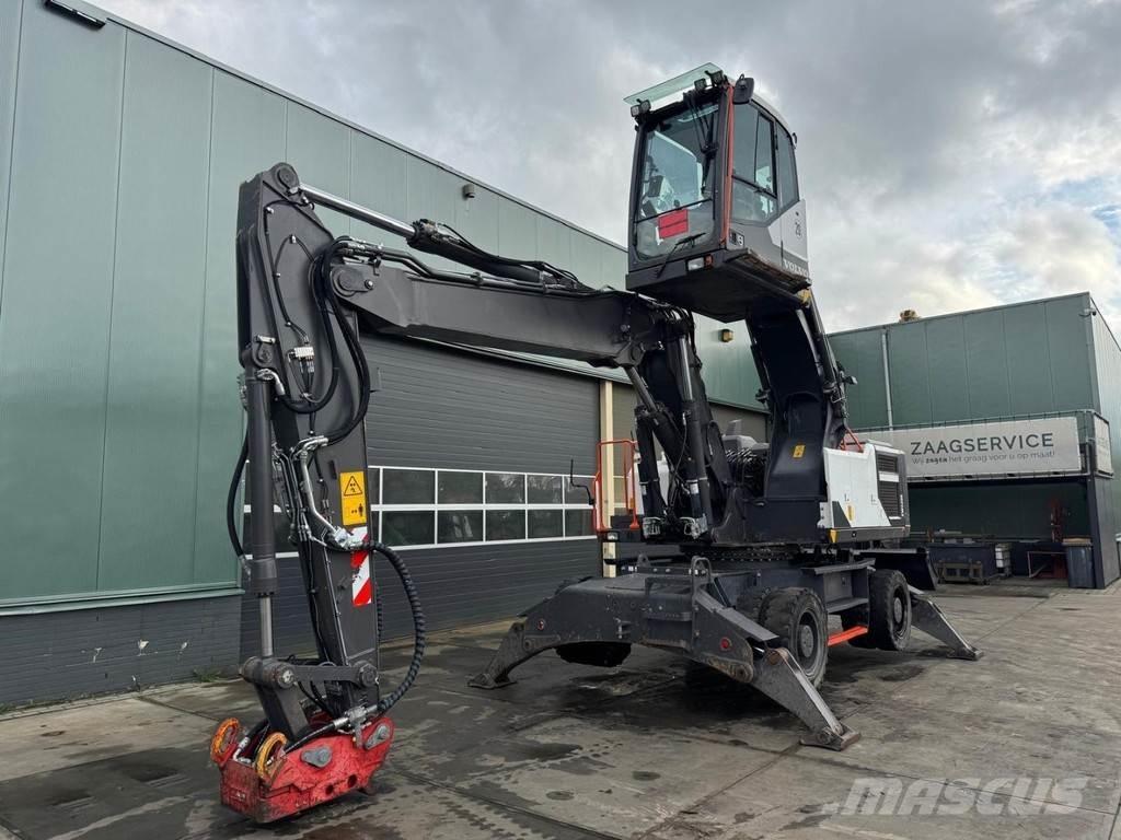 Volvo EW220 E Waste / industry handlers