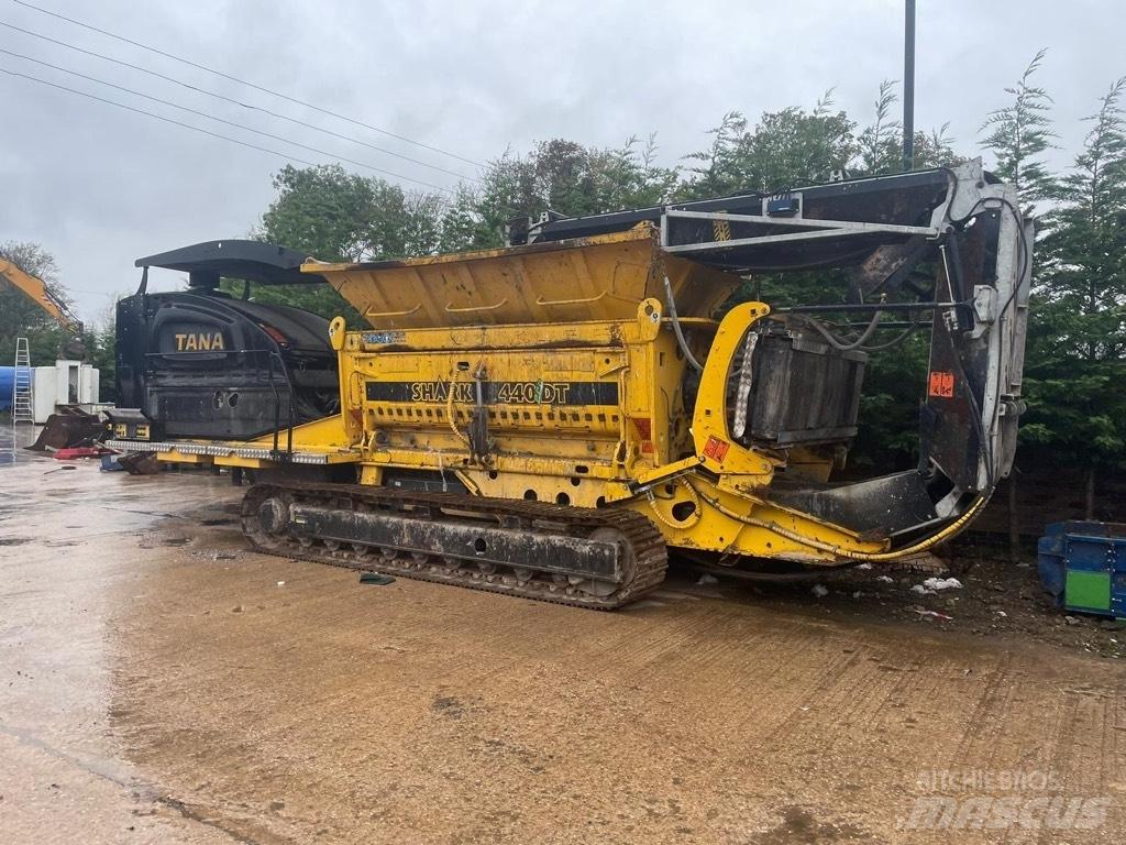 Tana 440 D Shredders