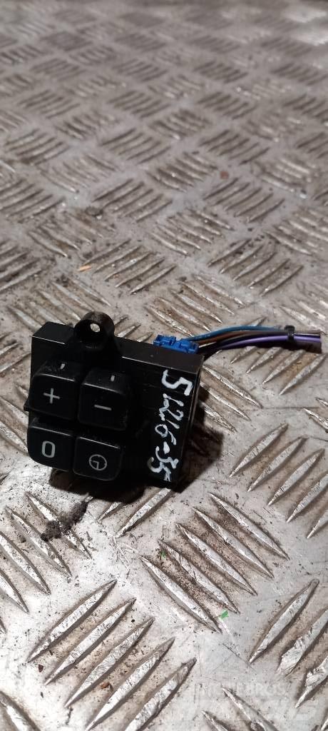Scania R 440   1789934 Cabine en interieur