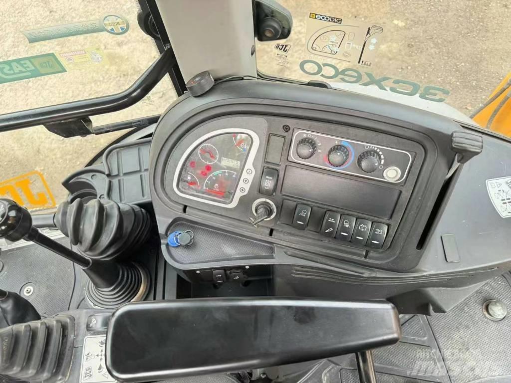 JCB 3 CX Wielgraafmachines