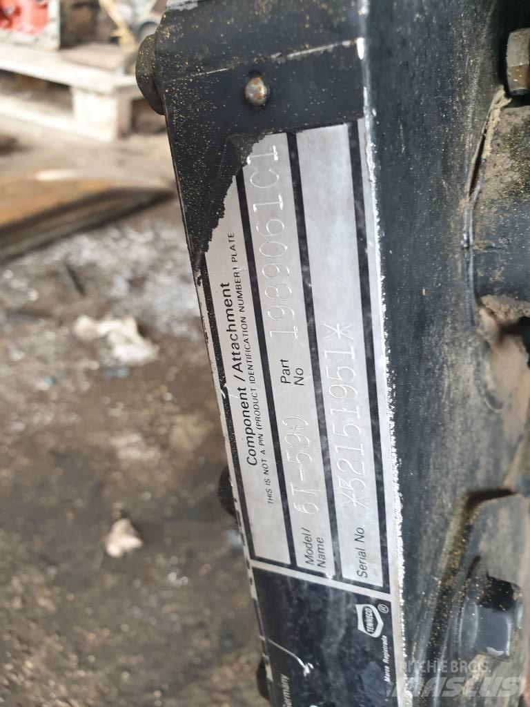 CASE 980 Rupsgraafmachines