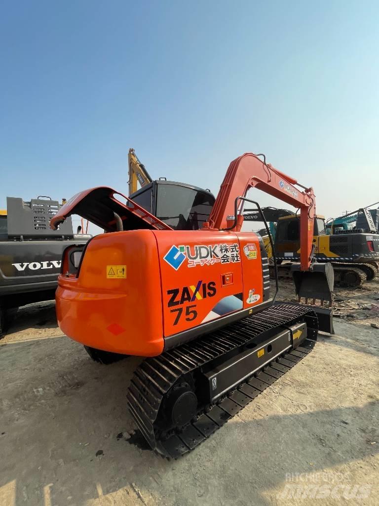 Hitachi ZX 75 Rupsgraafmachines