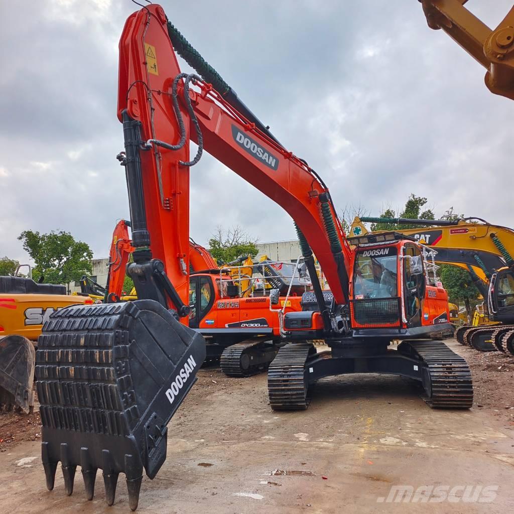 Doosan DX 300 LC-9C Rupsgraafmachines