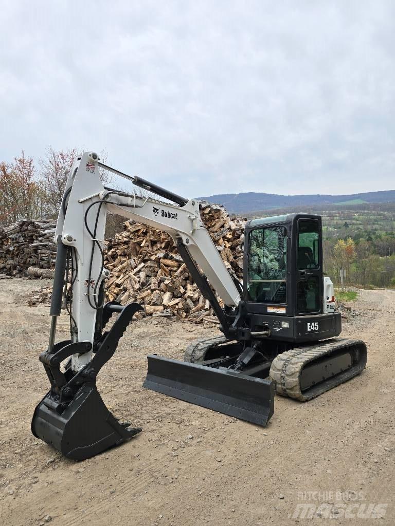 Bobcat E 45 Minigraafmachines < 7t