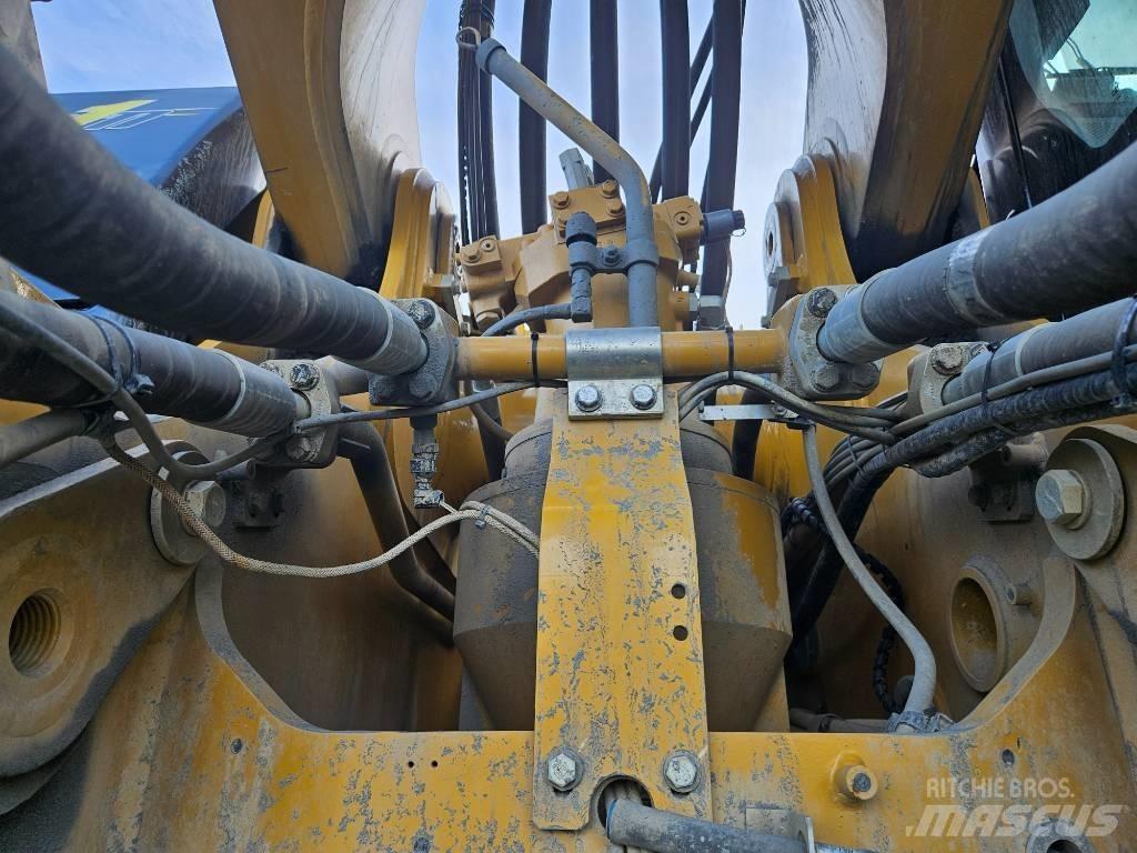 CAT 395 Rupsgraafmachines