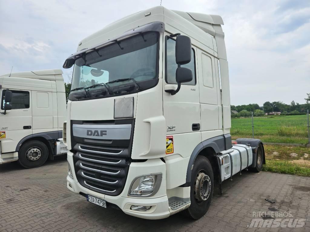DAF XF460 Trekkers