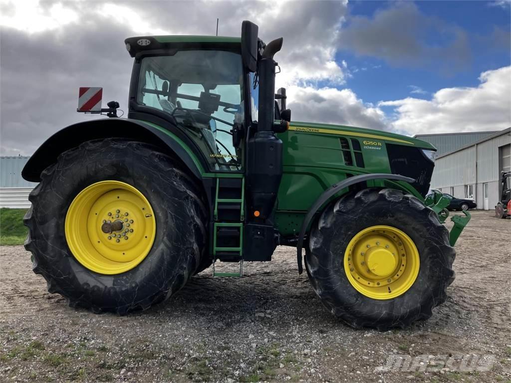 John Deere 6250R Tractoren