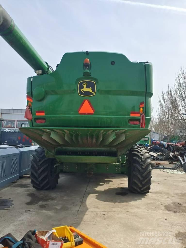 John Deere S660 Maaidorsmachines