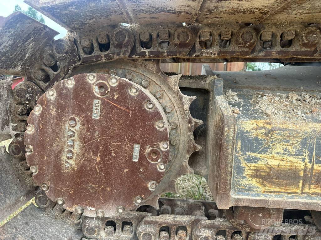 Volvo 220 E Harvesters