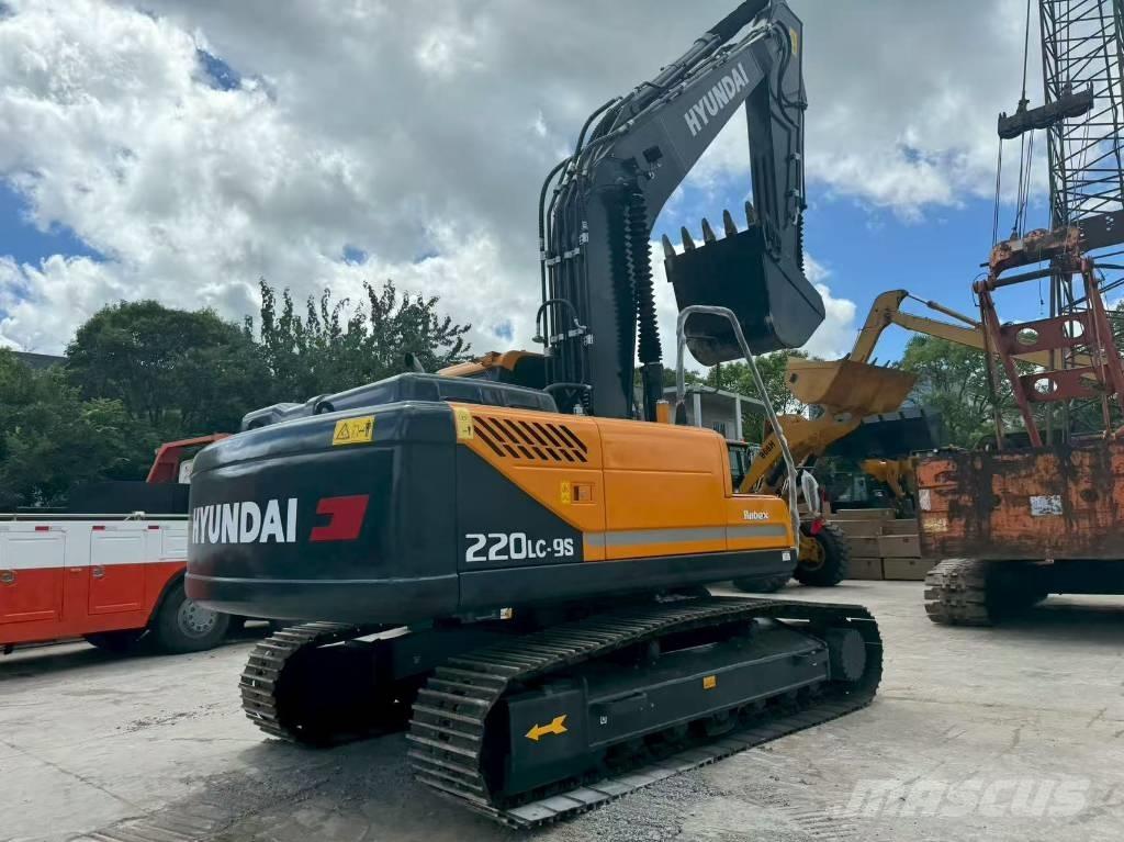Hyundai r220lc-9s Midigraafmachines 7t - 12t