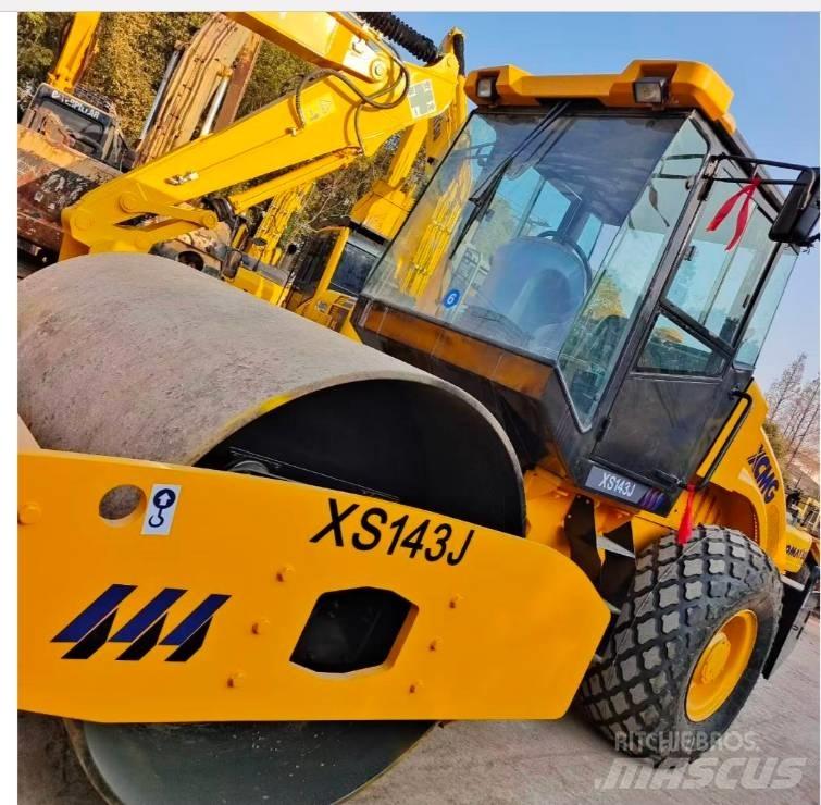XCMG XS 142 J Duowalsen