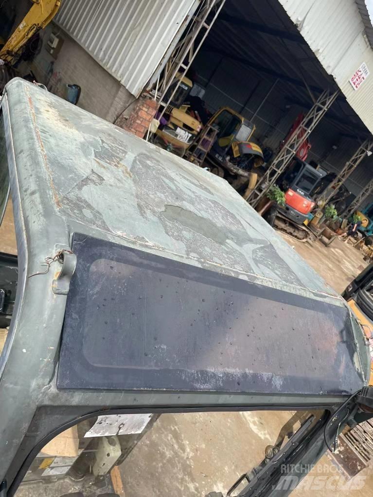 CASE CX 58 C Rupsgraafmachines