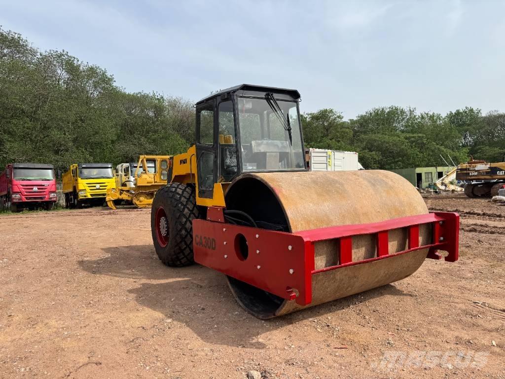 Dynapac CA 30 D Trilrolwalsen