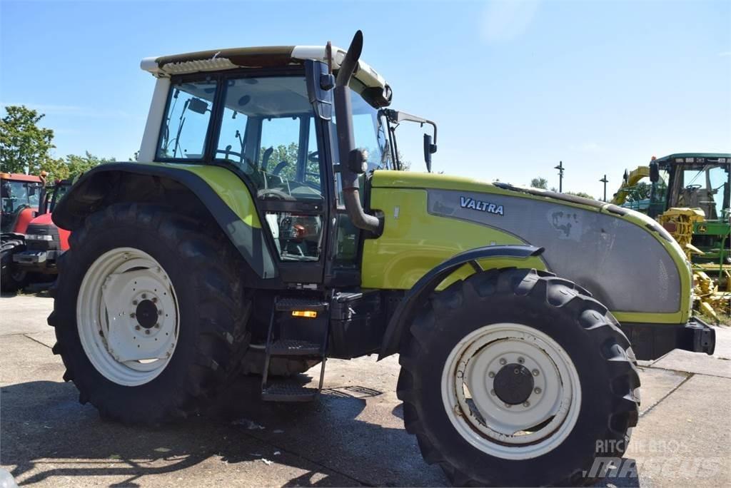 Valtra T120 Tractoren