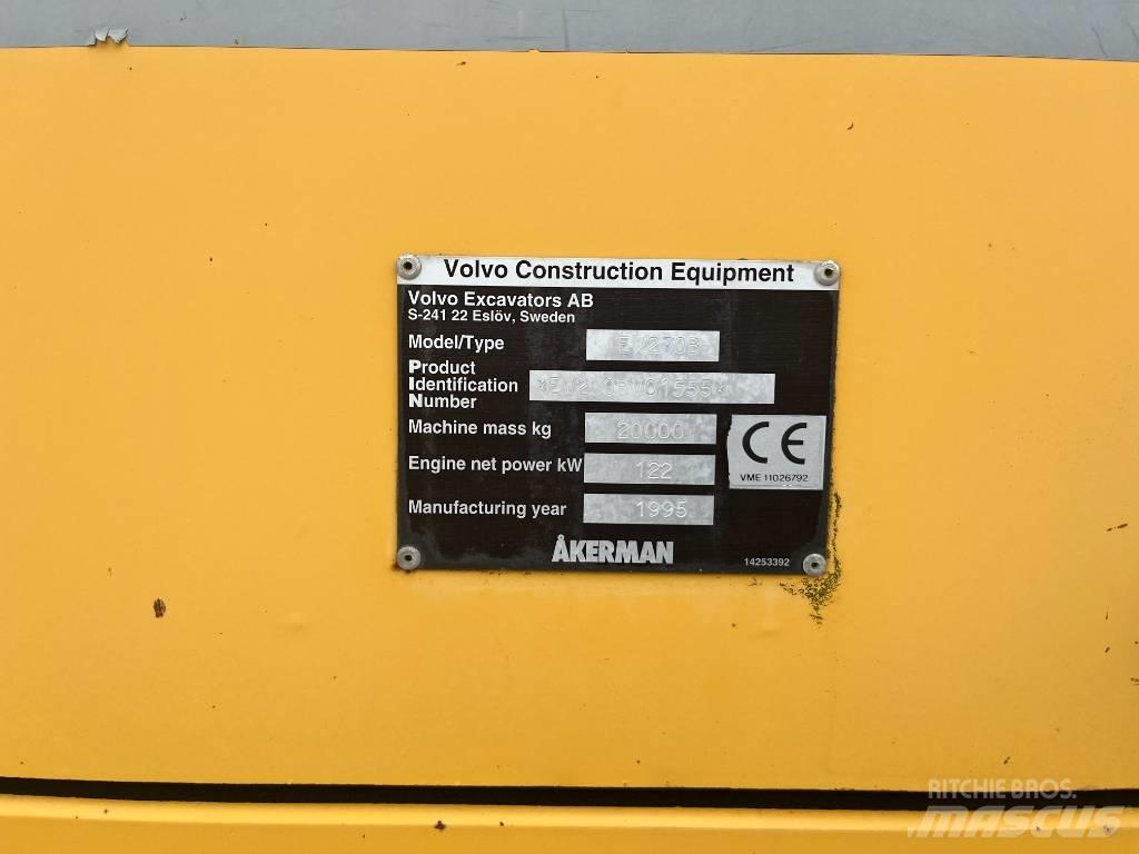Åkerman EW230B Wielgraafmachines