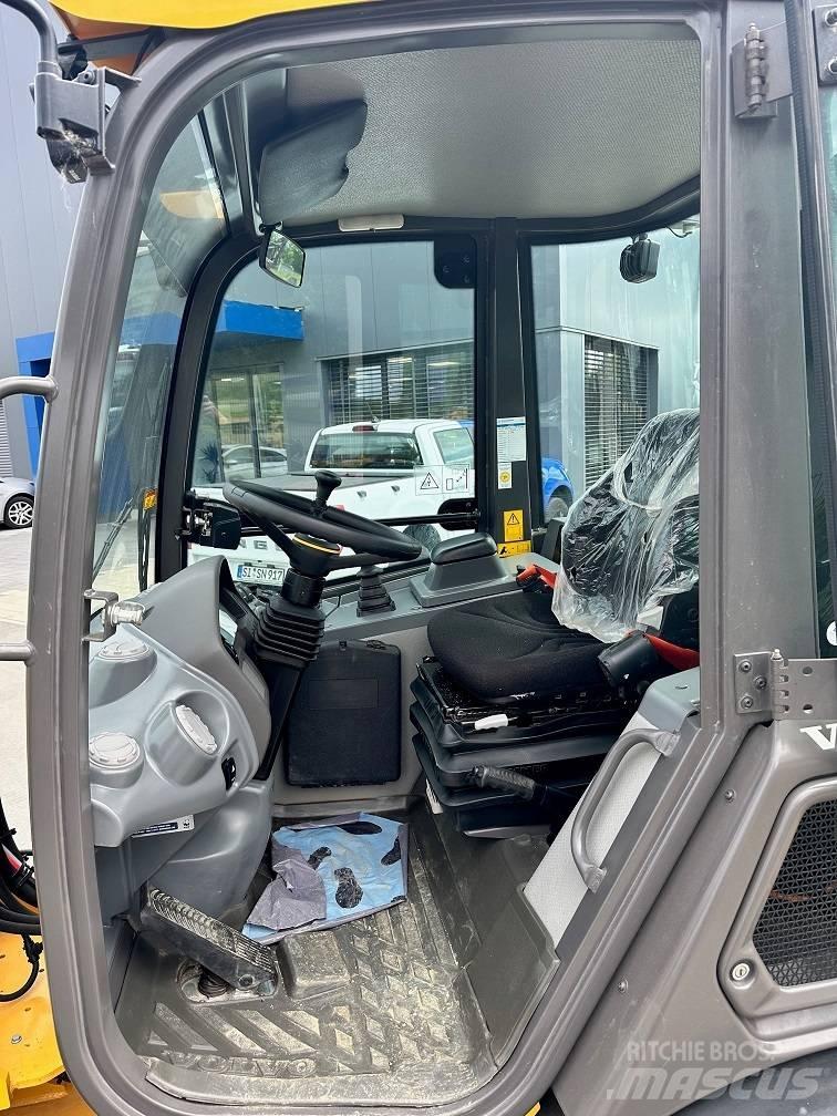 Volvo L 25 Electric Wielladers