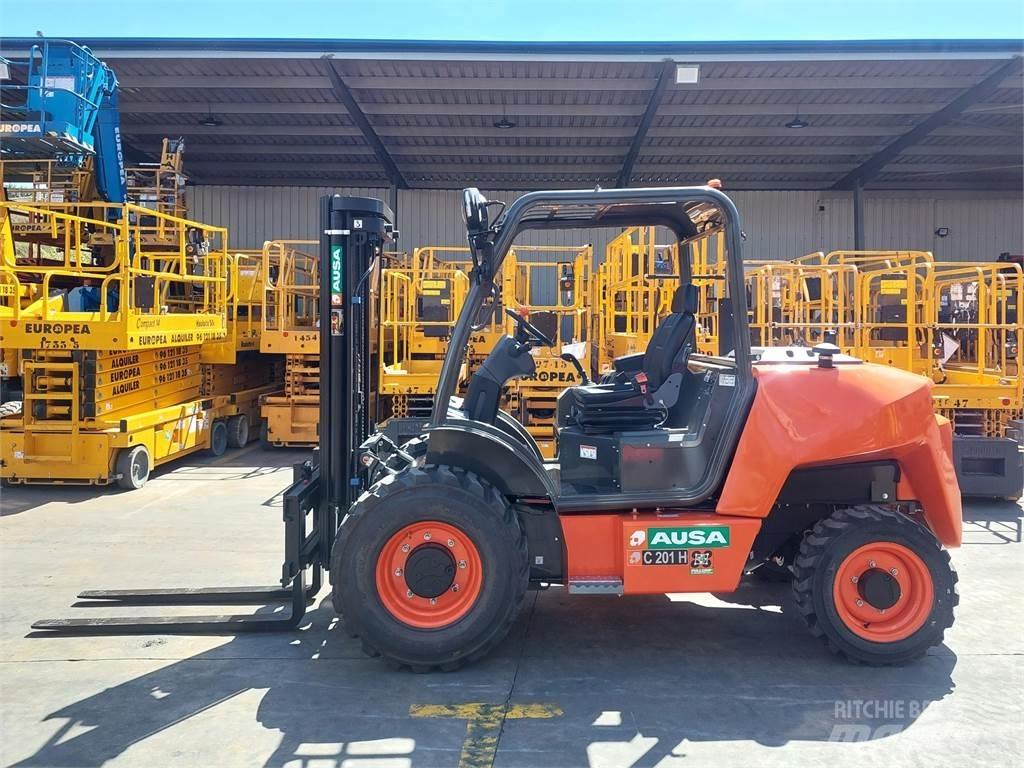 Ausa C201 Hx4 Vorkheftruck voor zwaar terrein