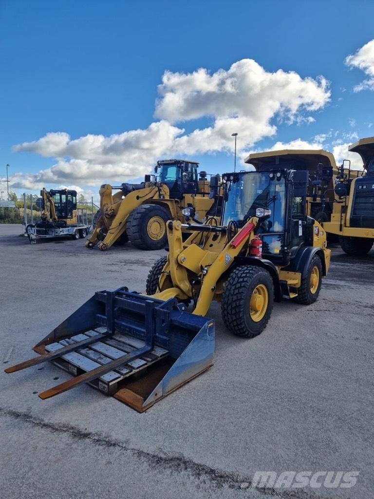 CAT 906 Wielladers
